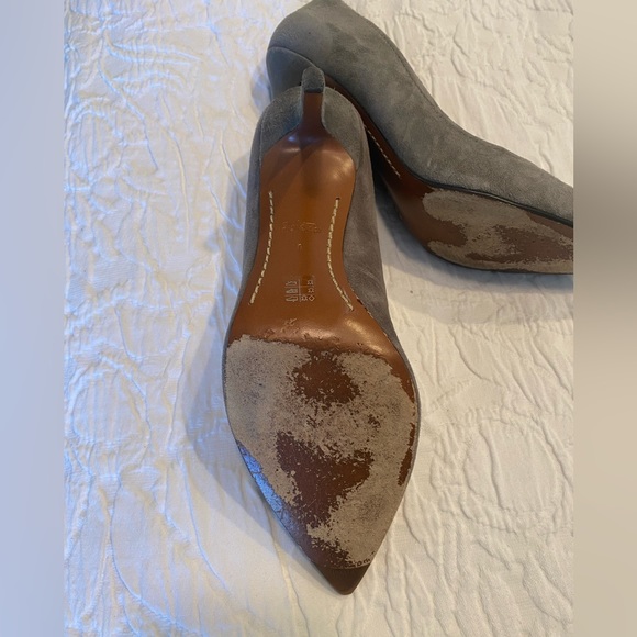 COACH Gray Suede Pumps, Size 9. - Picture 7 of 10